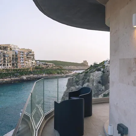 Water's Edge Xlendi Direct Seafront With Private Roof Jacuzzi Apartment *