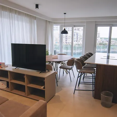 Water's Edge Xlendi Direct Seafront With Private Roof Jacuzzi Apartment Munxar